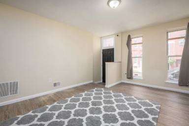 Main picture of 1001 Bennett Pl
