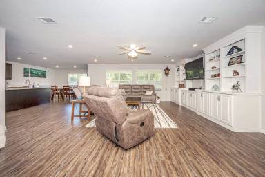 Main picture of 9125 Bellewood Dr