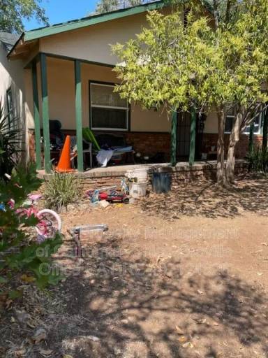 Main picture of 2590 Oro Ave