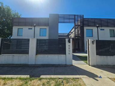 Main picture of 4806 Virginia Ave