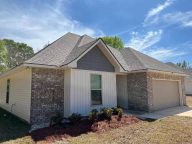 Main picture of 41298 Schafer Dr