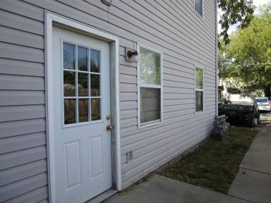 Main picture of 820 Moro St