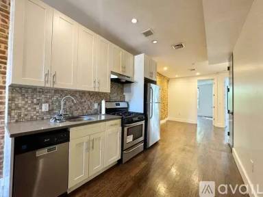 Main picture of 558 Kosciuszko St