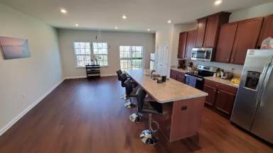 Main picture of 29 N Briarwood