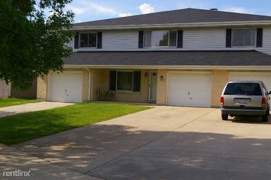 Main picture of 313 Creekside Dr