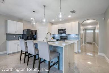 Main picture of 8349 Butternut Rd