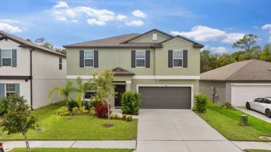 Main picture of 1742 Red Loop