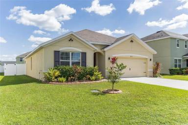 Main picture of 3214 Golden Dewdrop Ln