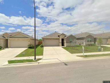 Main picture of 208 Charles Trl