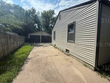 Main picture of 6507 S A St