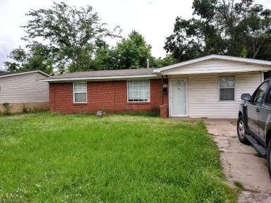 Main picture of 4020 SE 22nd St