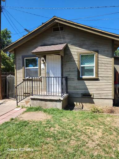 Main picture of 675 N Huntington Blvd