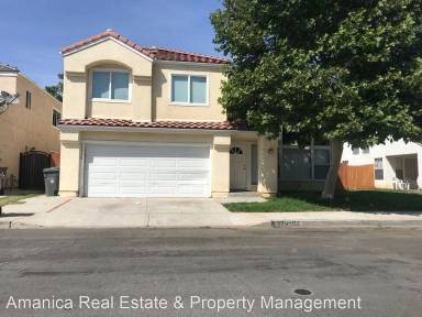 Main picture of 23758 Bouquet Canyon Pl