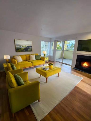 Main picture of 8964 Redmond Woodinville Rd NE