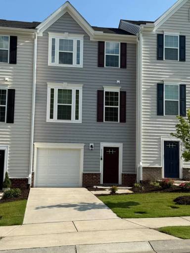 Main picture of 1118 Helms St