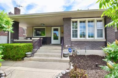 Main picture of 854 E Kensington Ave