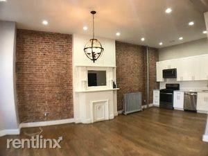 Main picture of 1022 Bedford Ave