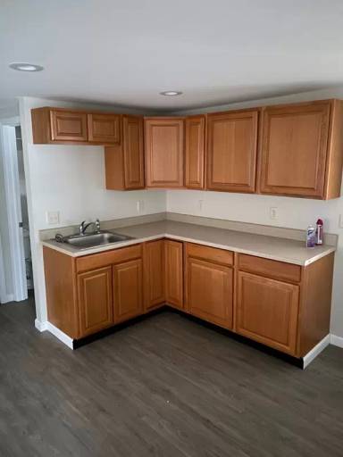 Main picture of 67 Meadow St