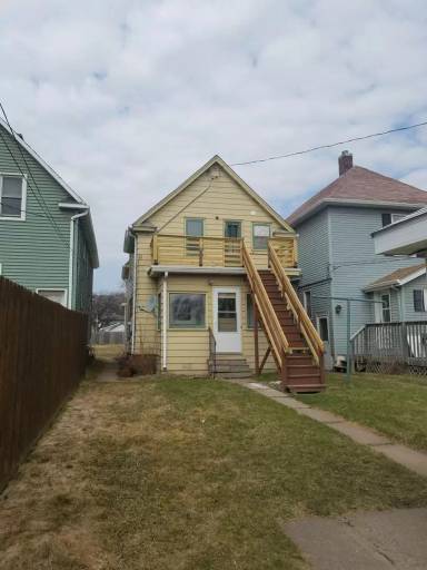 Main picture of 3714 Grand Ave