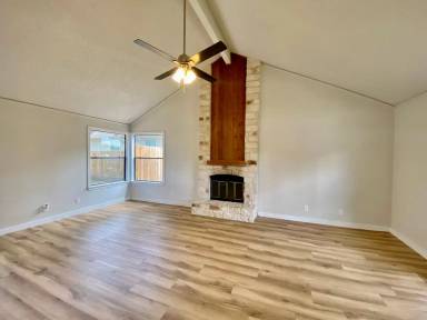 Main picture of 410 Twin Oak Trl
