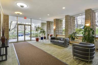 Main picture of 4100 W St NW