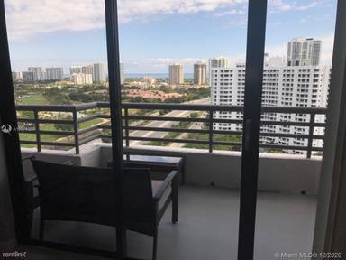 Main picture of Parc Central Aventura South