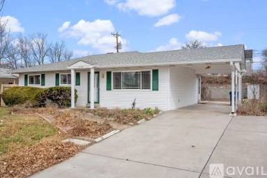 Main picture of 2728 Lakeport Dr