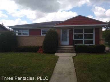 Main picture of 9236 Osceola Ave