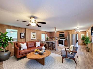 Main picture of 20284 Forest Woods Ln