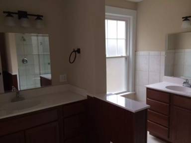 Main picture of 1335 Whitethorn St