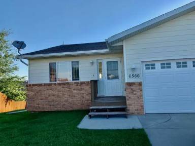 Main picture of 6529 Wellington Ct