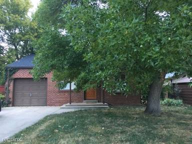 Main picture of 1634 Xenia St