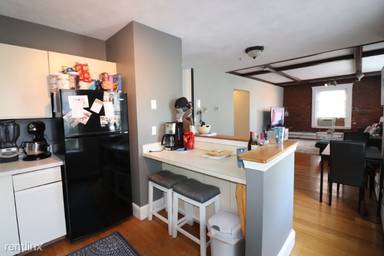 Main picture of 19 South St