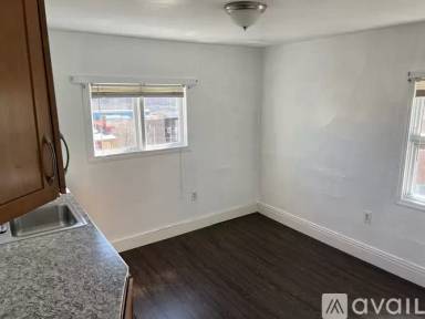 Main picture of 201 Thompson Ave