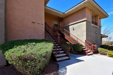 Main picture of 905 Domnus Ln