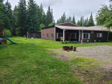 Main picture of 19327 N Williams Rd