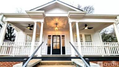 Main picture of 612 S Summit Ave