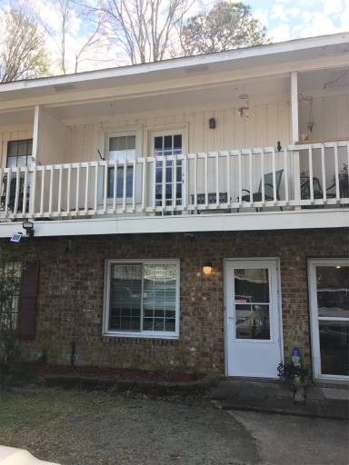 Main picture of 112 Kimeran Ln