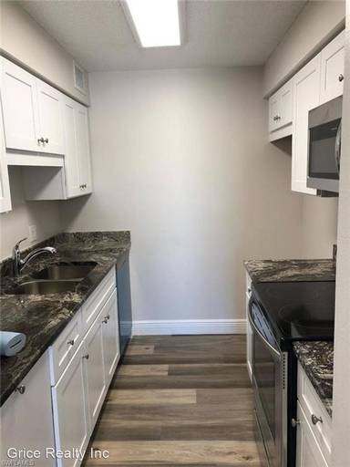 Main picture of Mystic Gardens Condominiums