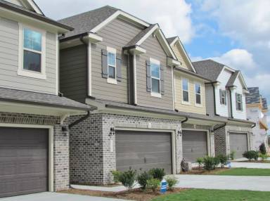 Main picture of 145 Alamosa Pl