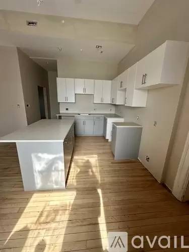 Main picture of 12 Bancroft St