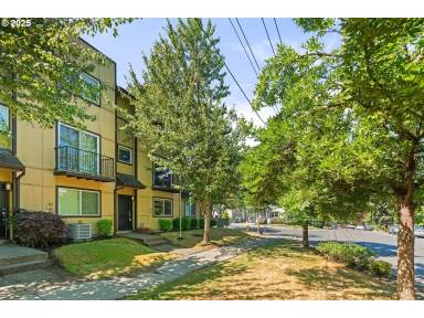 Main picture of 2834 SW Tranquility Ter