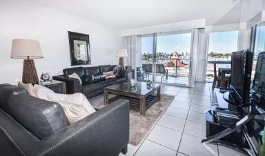 Main picture of La Playa Tower