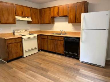 Main picture of 220 Atkinson Dr