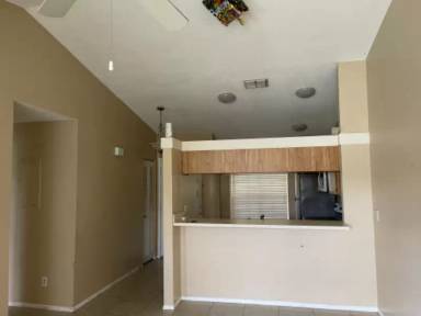 Main picture of 610 Rodeo Dr