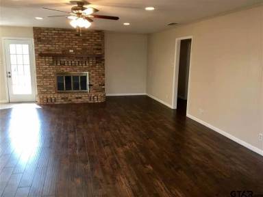 Main picture of 1101 Balmoral Dr