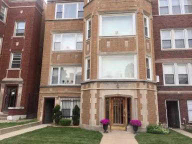 Main picture of 8220 S Langley Ave