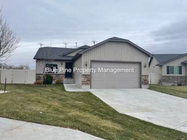 Main picture of 3908 Tradition Ct