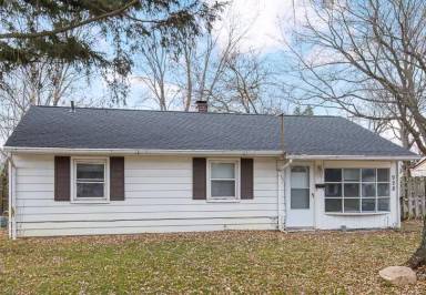 Main picture of 928 East Dr