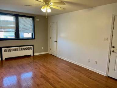Main picture of 6908 Oakland St